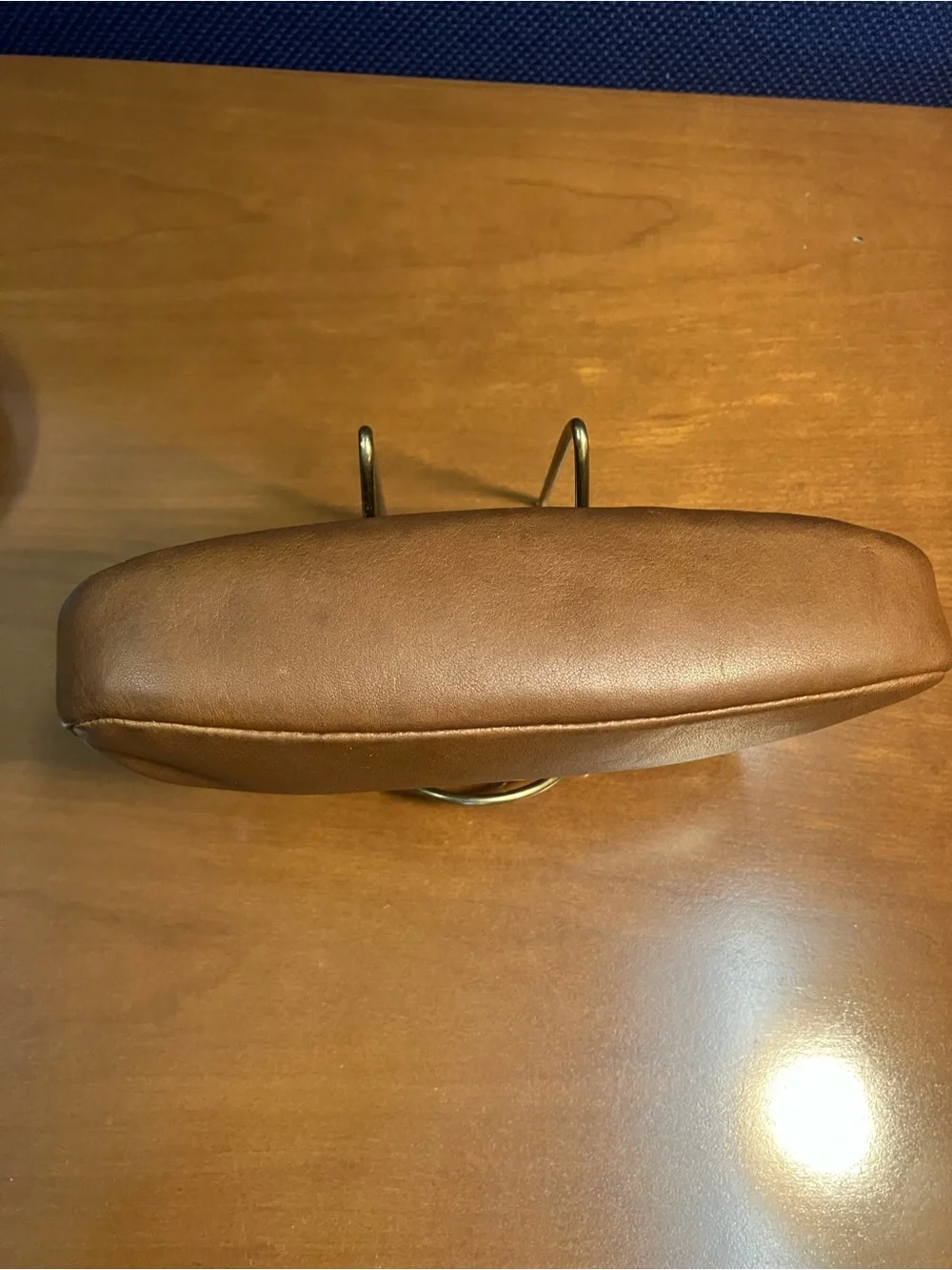 Vintage Coach Tan Leather Kiss-Lock Utility Purse 7160